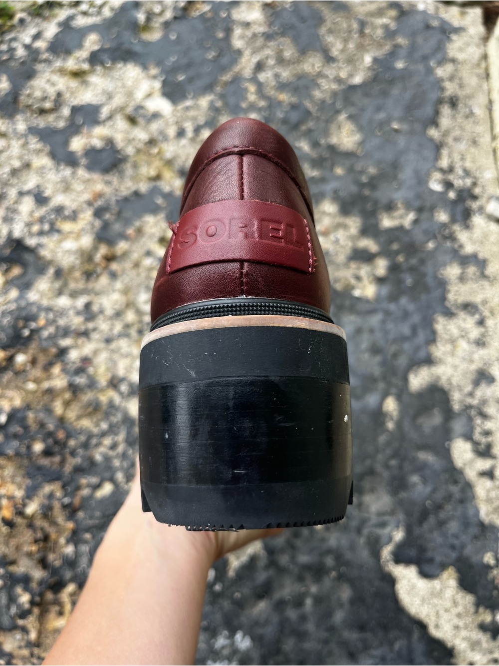 New Brown Sorel Loafers with Black Elastic Strap - Picture 3 of 11